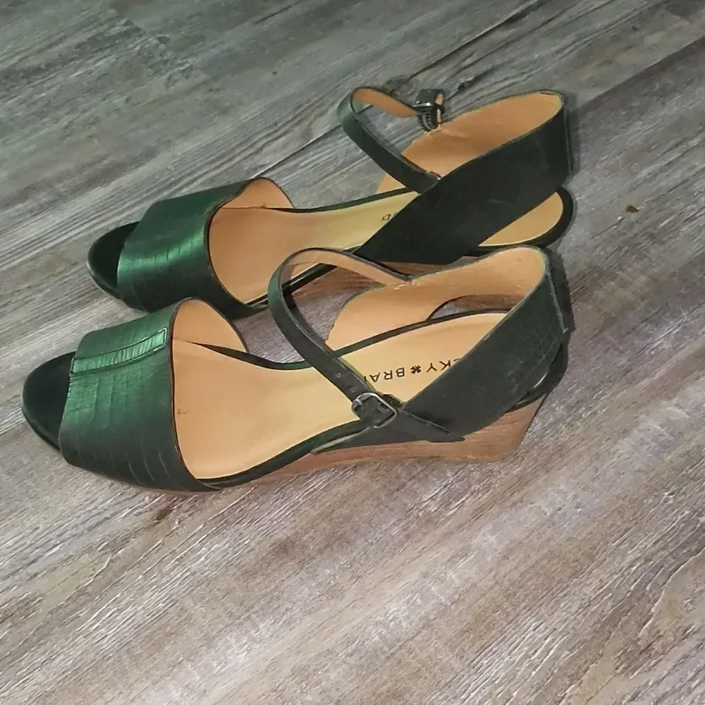 Lucky Brand black heeled  sandals Sz 8M - Picture 3 of 5